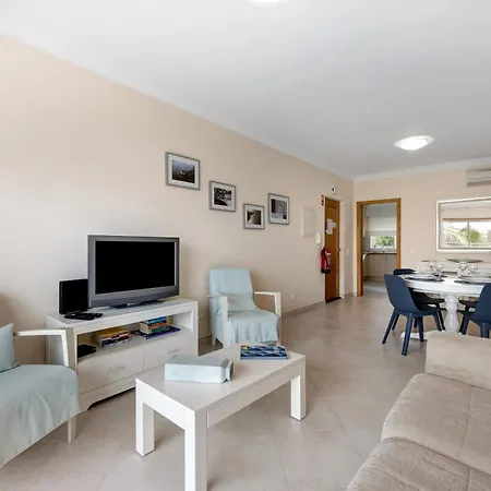 Lägenhet Palmeiras Reais 110 *